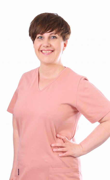 BRUDNY RÓŻ sukienka medyczna